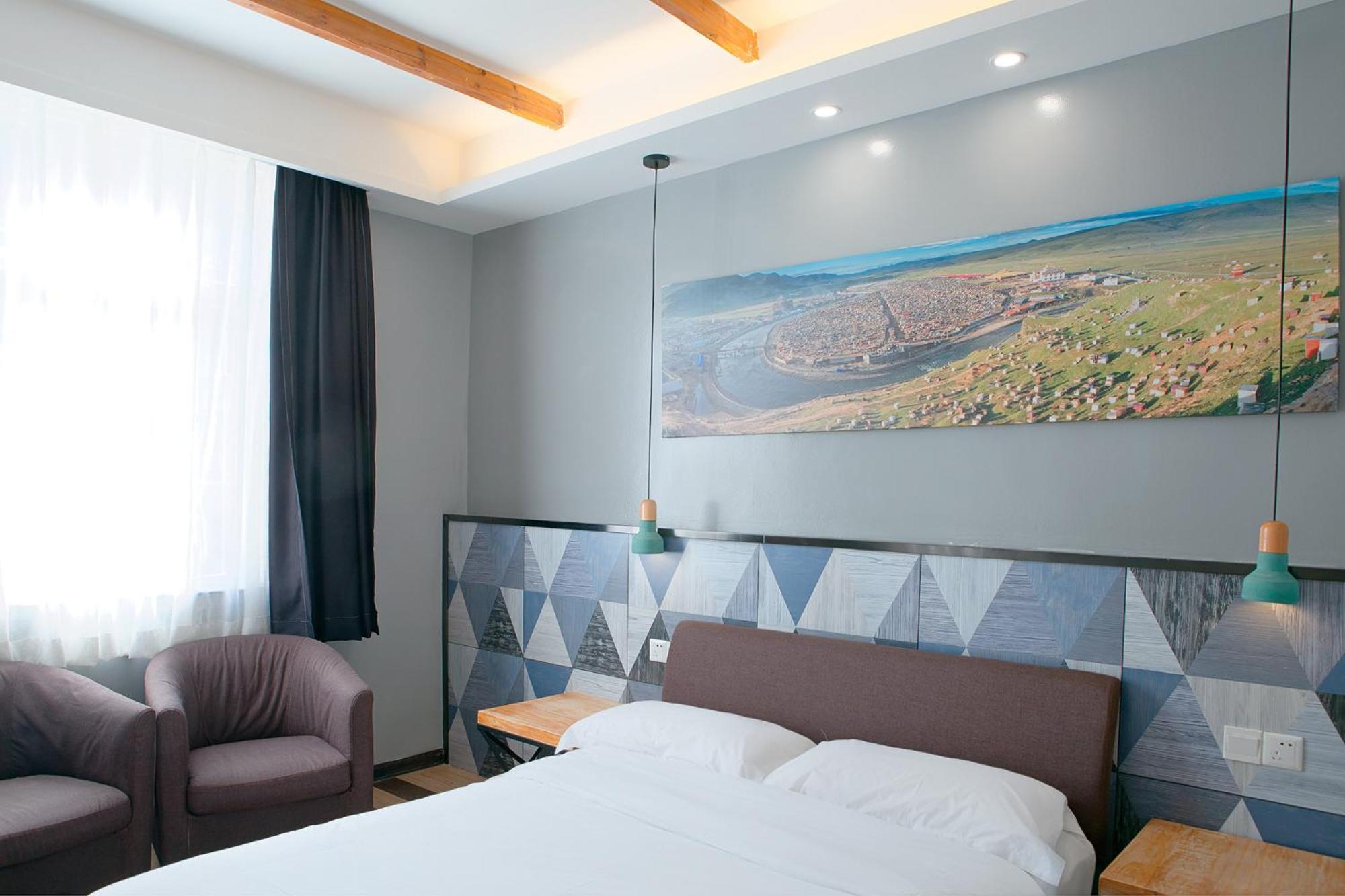 The Cloudland International Youth Hostel Close To The City Center,10 Min Walks To The Subway, Close To The Night Market, Old Street, Green Lake, English-Speaking Service, Free Activity Convenient Payment And Visa Cards Are Accepted Kunming Exterior photo