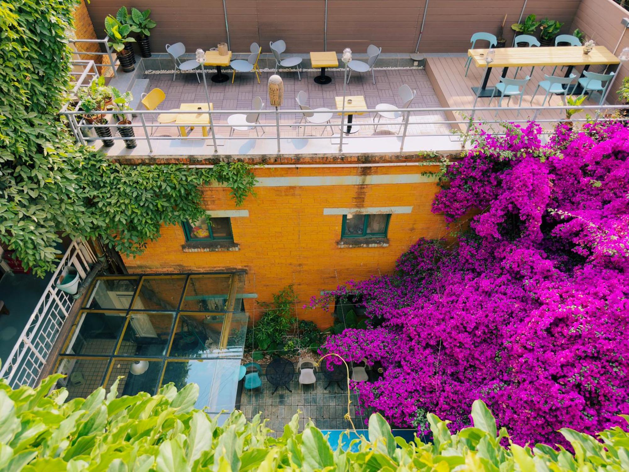 The Cloudland International Youth Hostel Close To The City Center,10 Min Walks To The Subway, Close To The Night Market, Old Street, Green Lake, English-Speaking Service, Free Activity Convenient Payment And Visa Cards Are Accepted Kunming Exterior photo