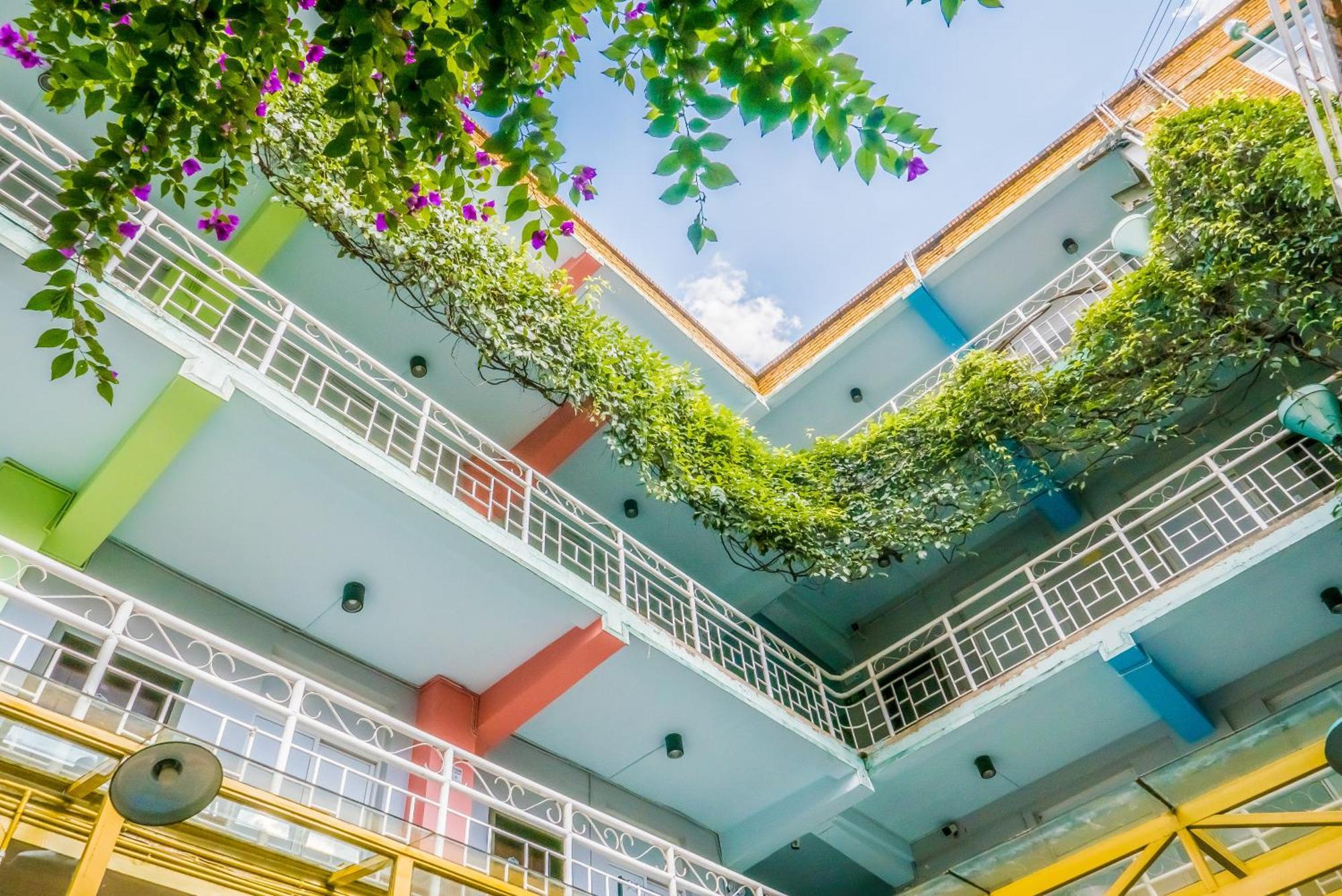 The Cloudland International Youth Hostel Close To The City Center,10 Min Walks To The Subway, Close To The Night Market, Old Street, Green Lake, English-Speaking Service, Free Activity Convenient Payment And Visa Cards Are Accepted Kunming Exterior photo