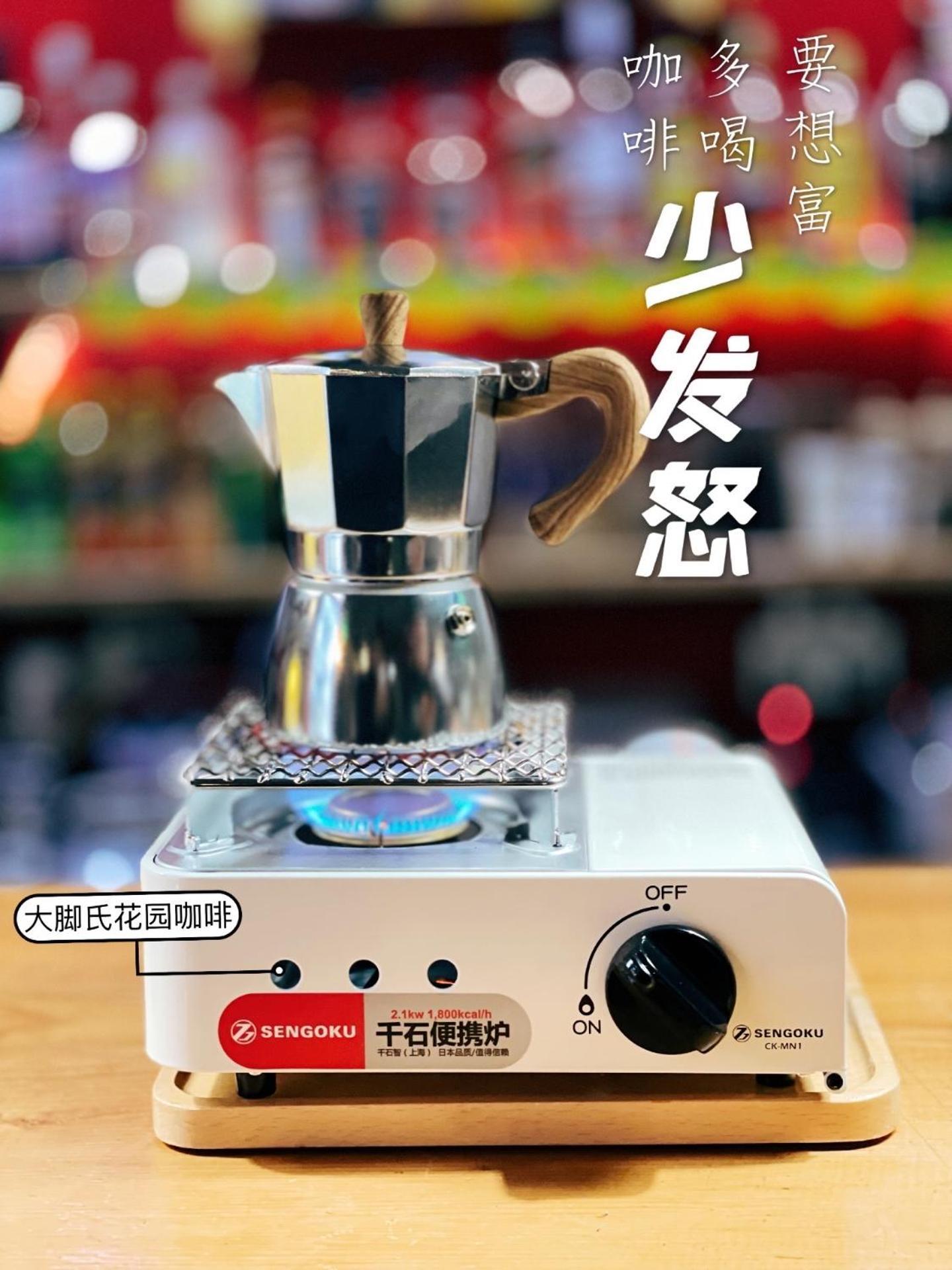 The Cloudland International Youth Hostel Close To The City Center,10 Min Walks To The Subway, Close To The Night Market, Old Street, Green Lake, English-Speaking Service, Free Activity Convenient Payment And Visa Cards Are Accepted Kunming Exterior photo
