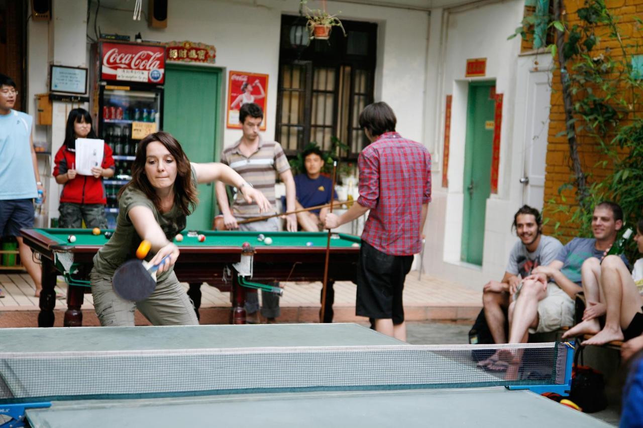 The Cloudland International Youth Hostel Close To The City Center,10 Min Walks To The Subway, Close To The Night Market, Old Street, Green Lake, English-Speaking Service, Free Activity Convenient Payment And Visa Cards Are Accepted Kunming Exterior photo